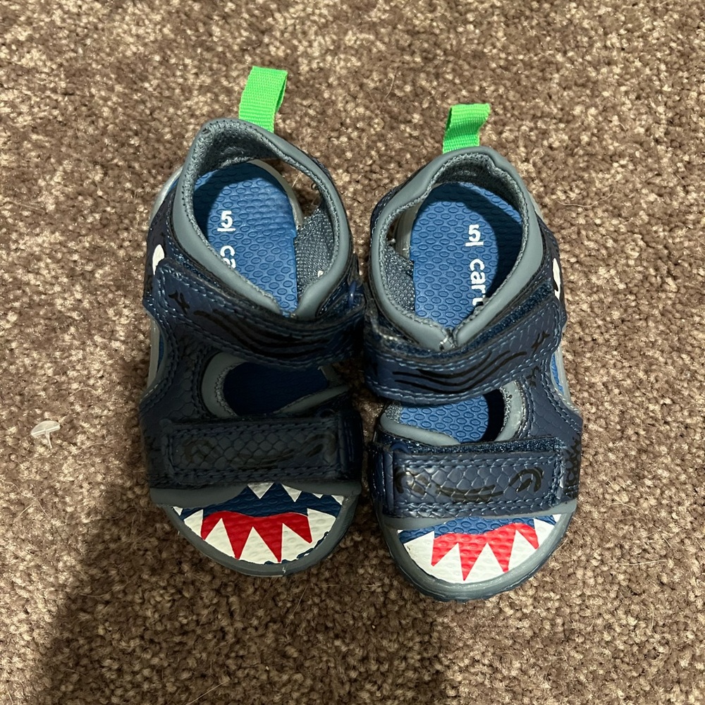 5/$10 carters shark sandals size 5